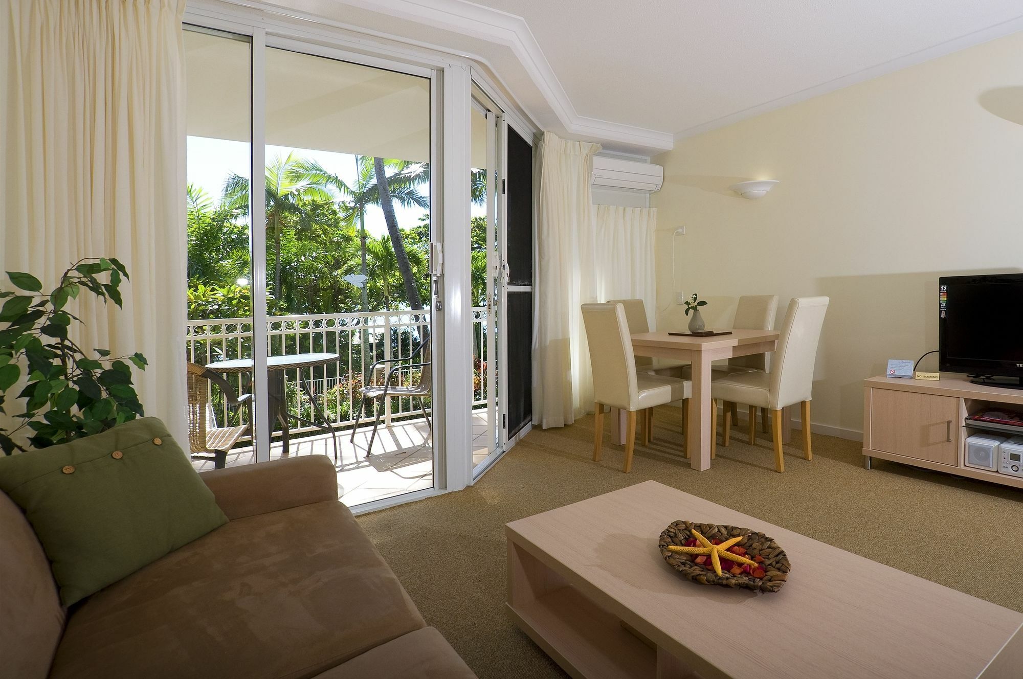On The Beach Apartments Trinity Beach Exteriér fotografie